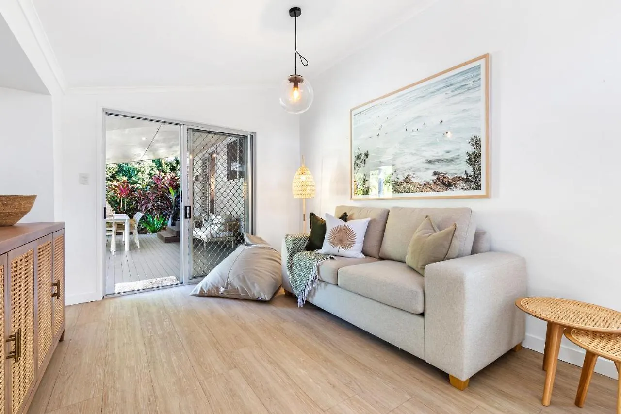 Styled 3 Bedroom Tropical Family Home W Pool At Coolum Coolum Beach Σπίτι διακοπών