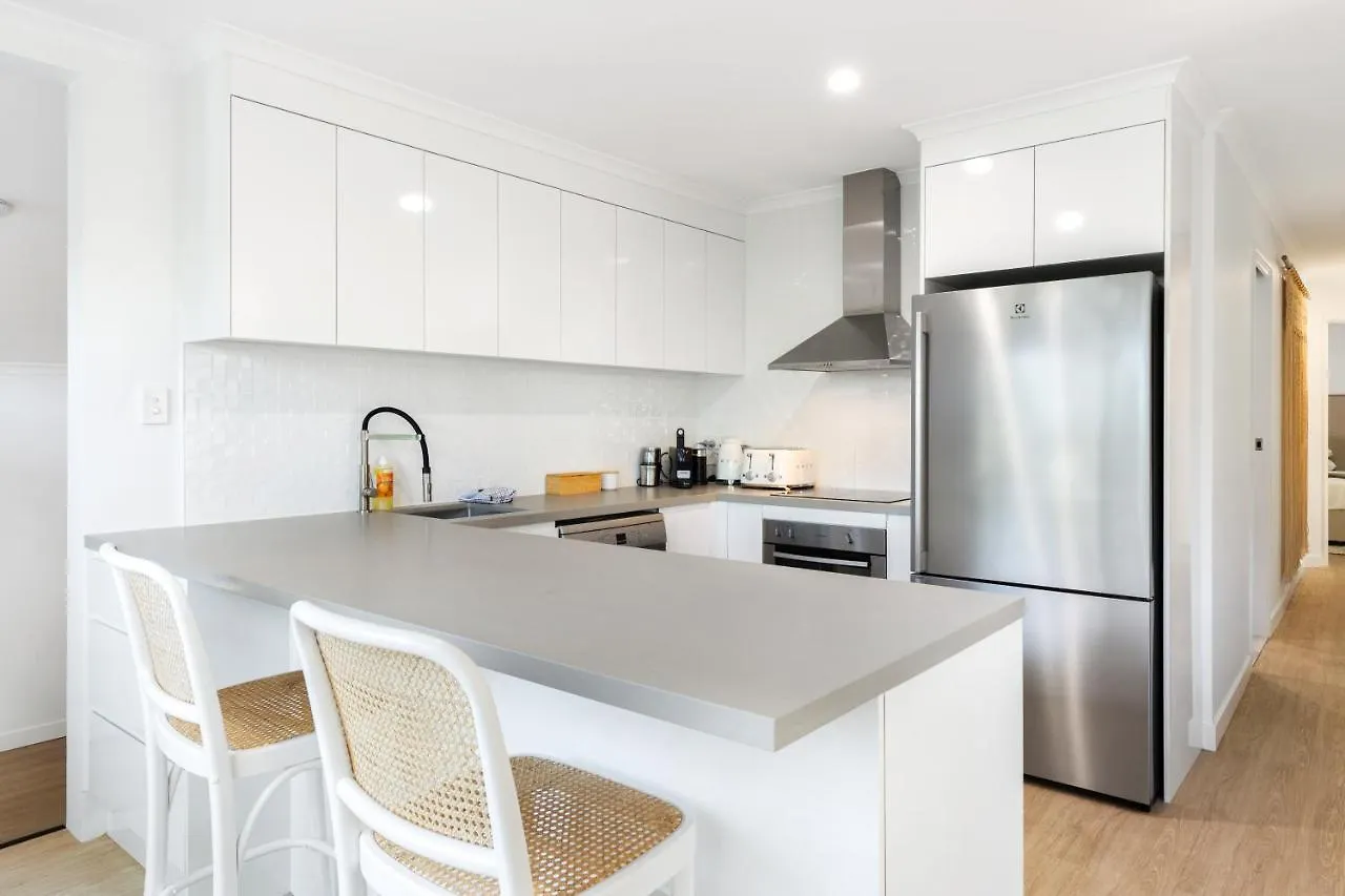 Styled 3 Bedroom Tropical Family Home W Pool At Coolum Coolum Beach 0*,  Αυστραλία